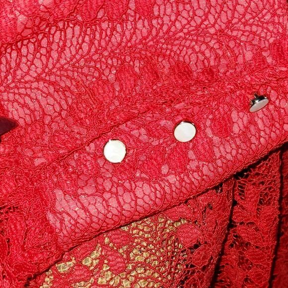 Red heavy lace blouse - Picture 2 of 5